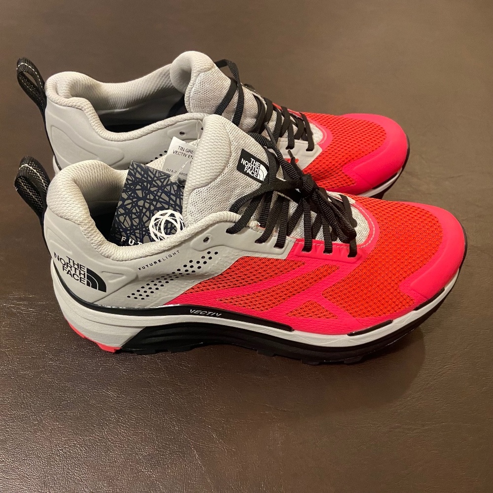 The North Face Outdoors Hiking Shoes Women’s Size 9